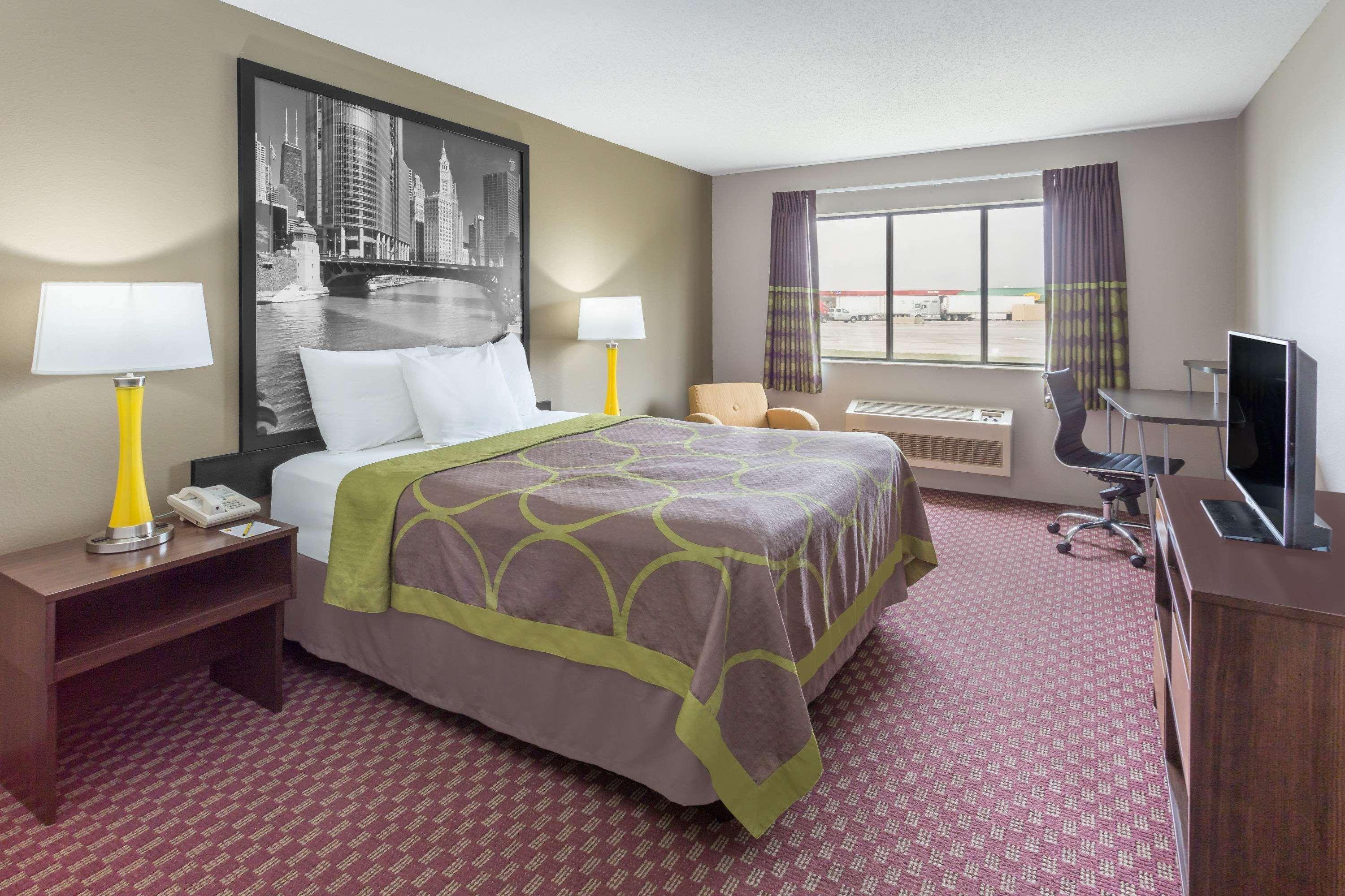 Super 8 By Wyndham Hebron Lowell Area Kültér fotó