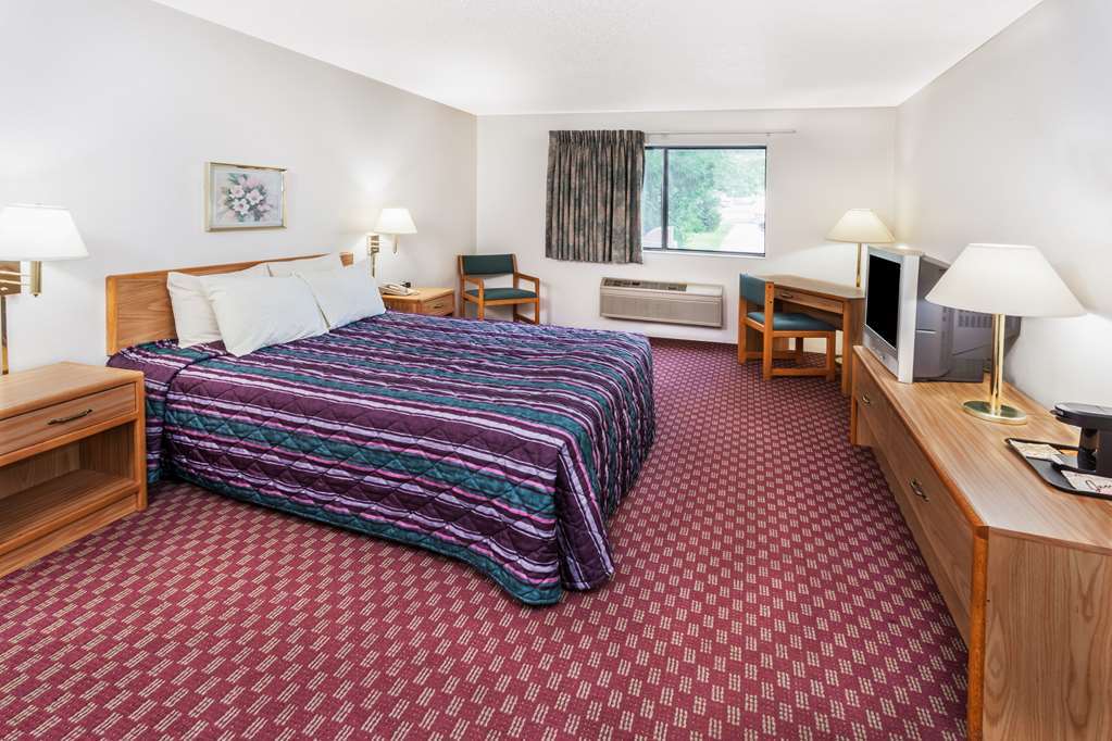 Super 8 By Wyndham Hebron Lowell Area Szoba fotó