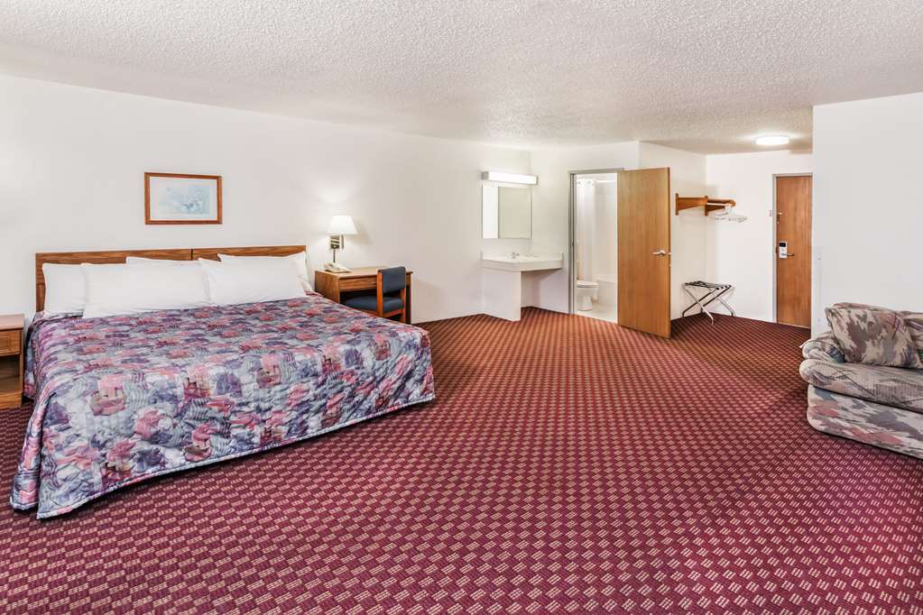 Super 8 By Wyndham Hebron Lowell Area Szoba fotó